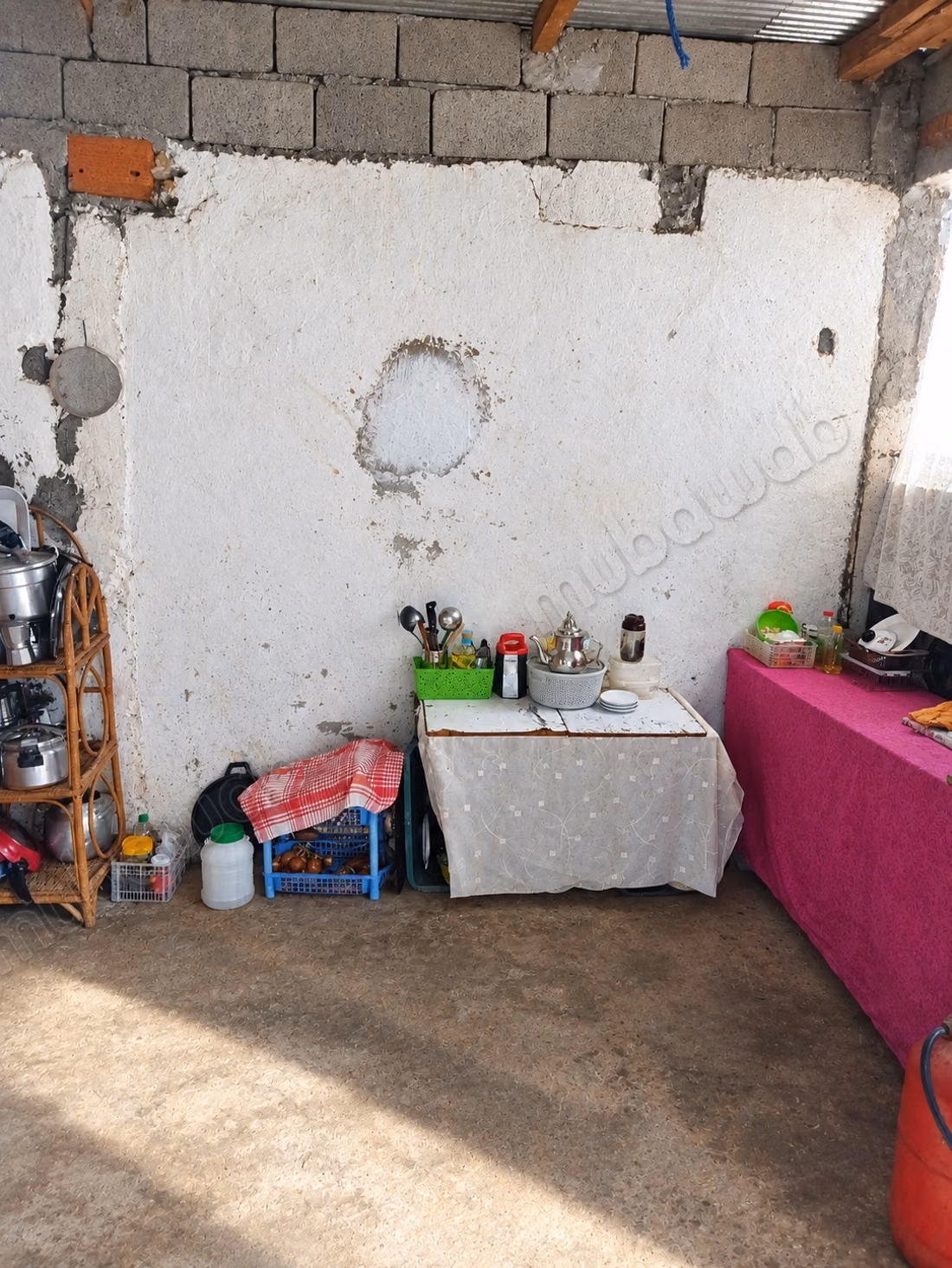 Geweldig huis te koop in Sidi Taybi. 2 prachtige kamers. Stevige deur