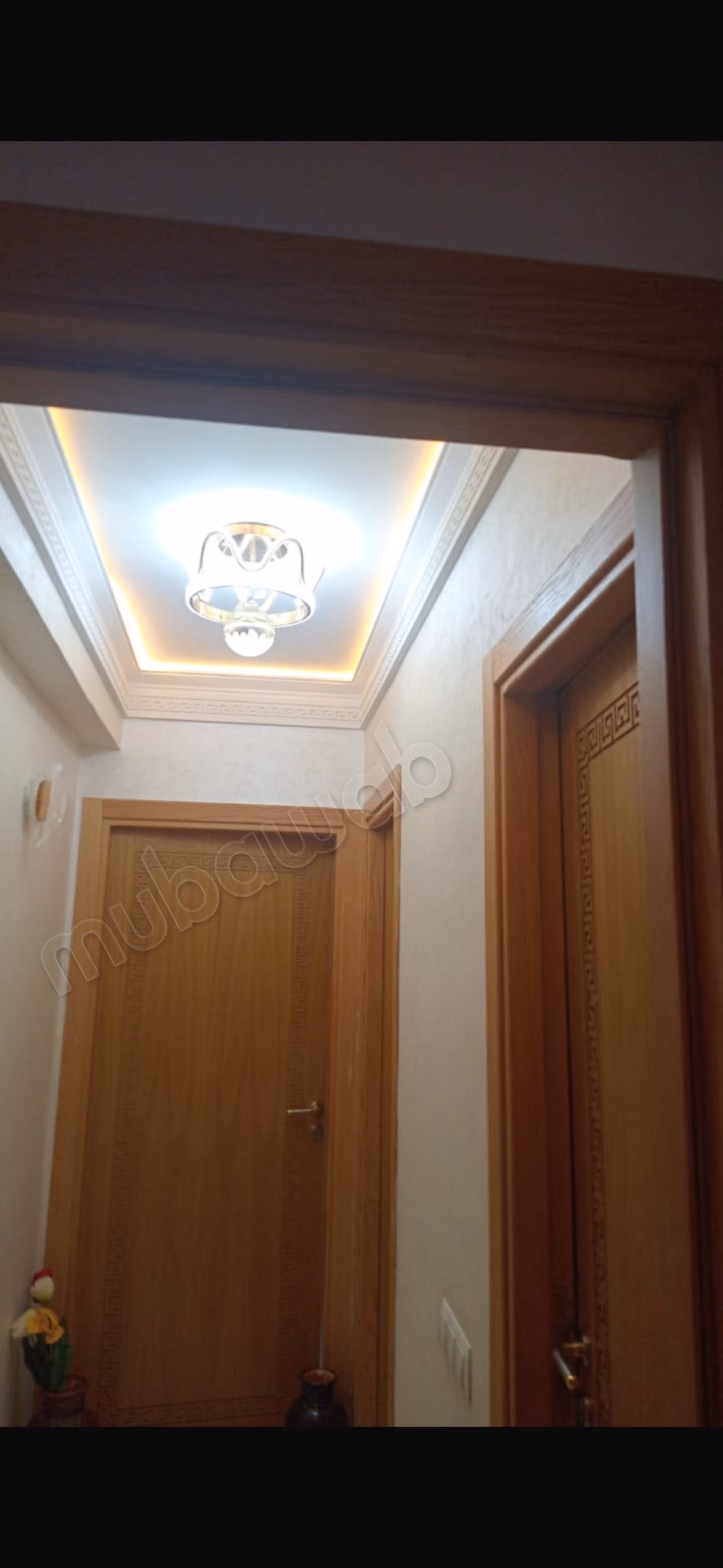 Appartement à vendre à Route Casablanca. 
2 belles chambres. 
Meublé