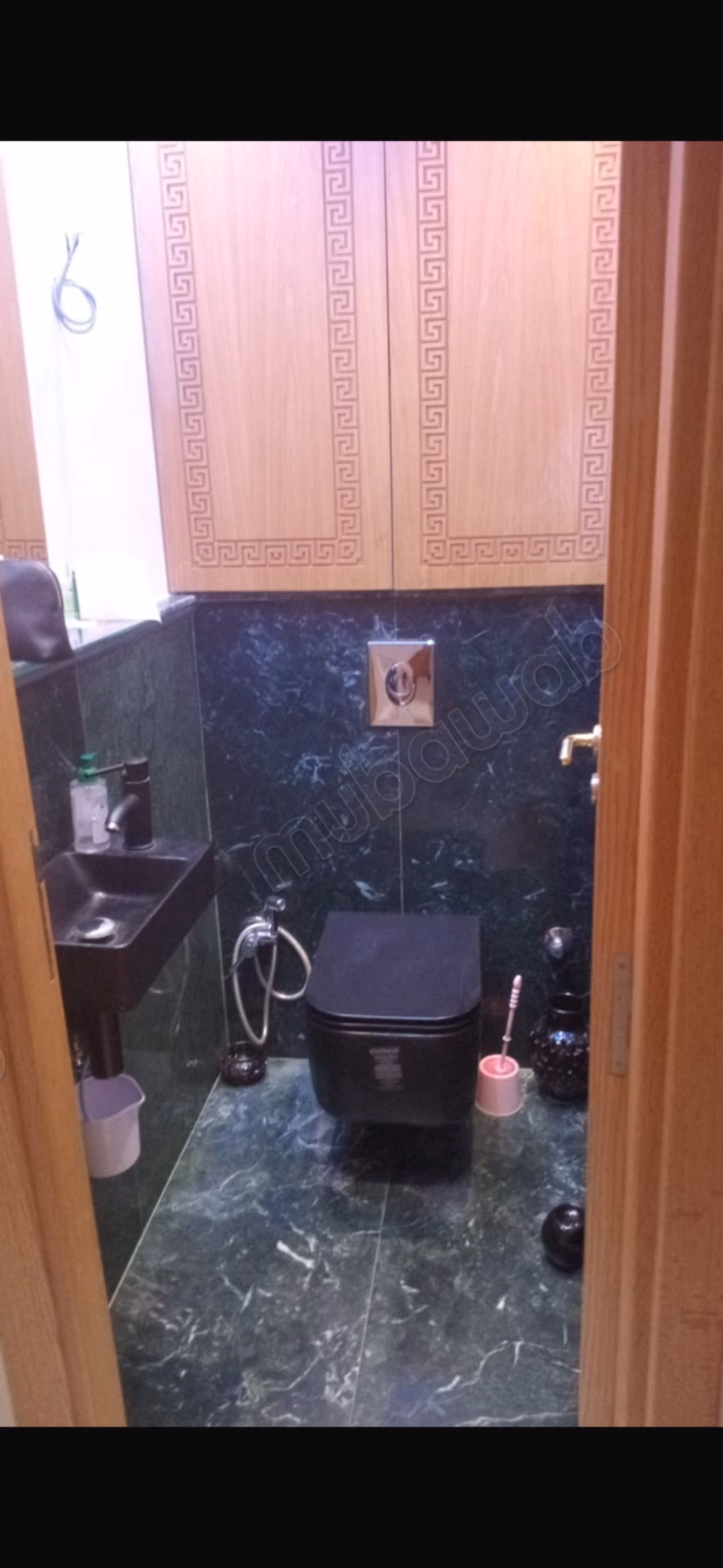 Appartement à vendre à Route Casablanca. 
2 belles chambres. 
Meublé