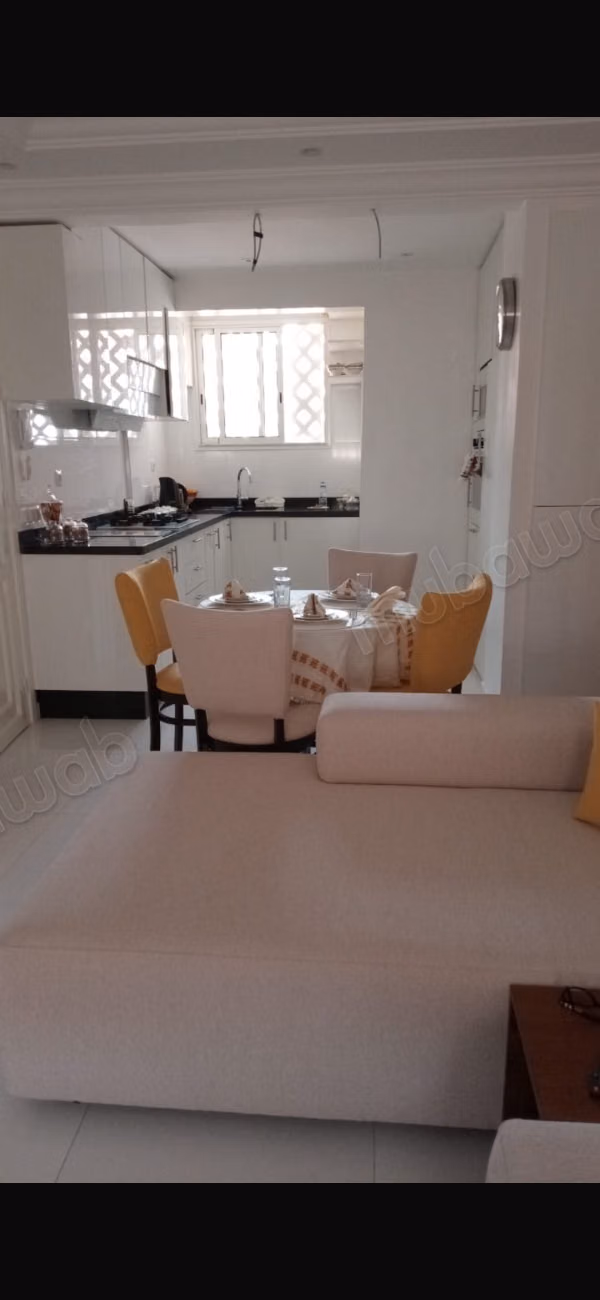 Appartamento in vendita a Route Casablanca. 2 belle camere. Arredato
