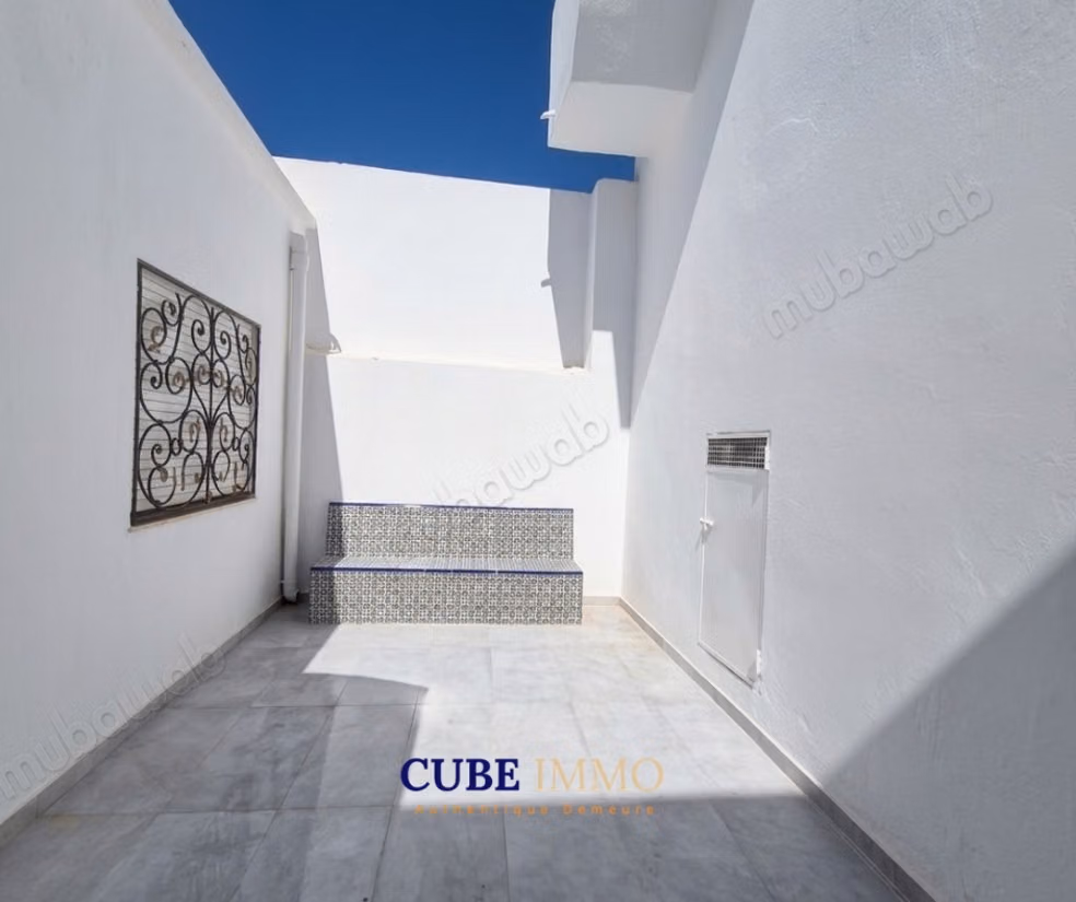 Appartamento S2 con terrazza a La Marsa