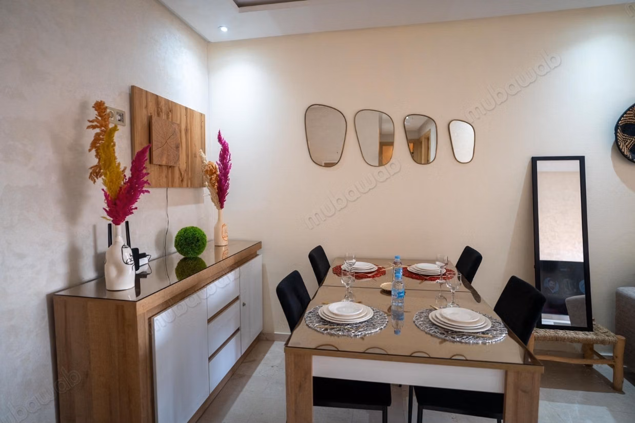 For sale: Apartment in Gueliz. 3 large rooms. Well furnished