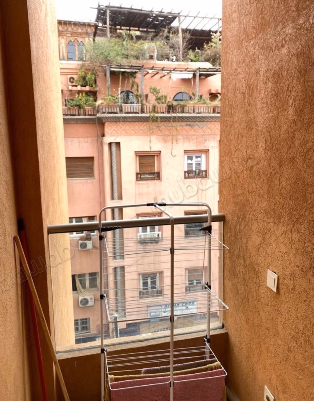 For sale: Apartment in Gueliz. 3 large rooms. Well furnished