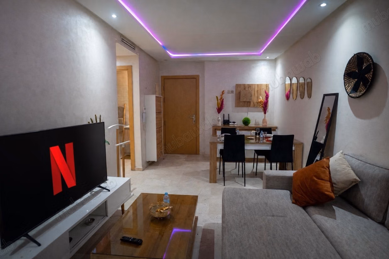 For sale: Apartment in Gueliz. 3 large rooms. Well furnished