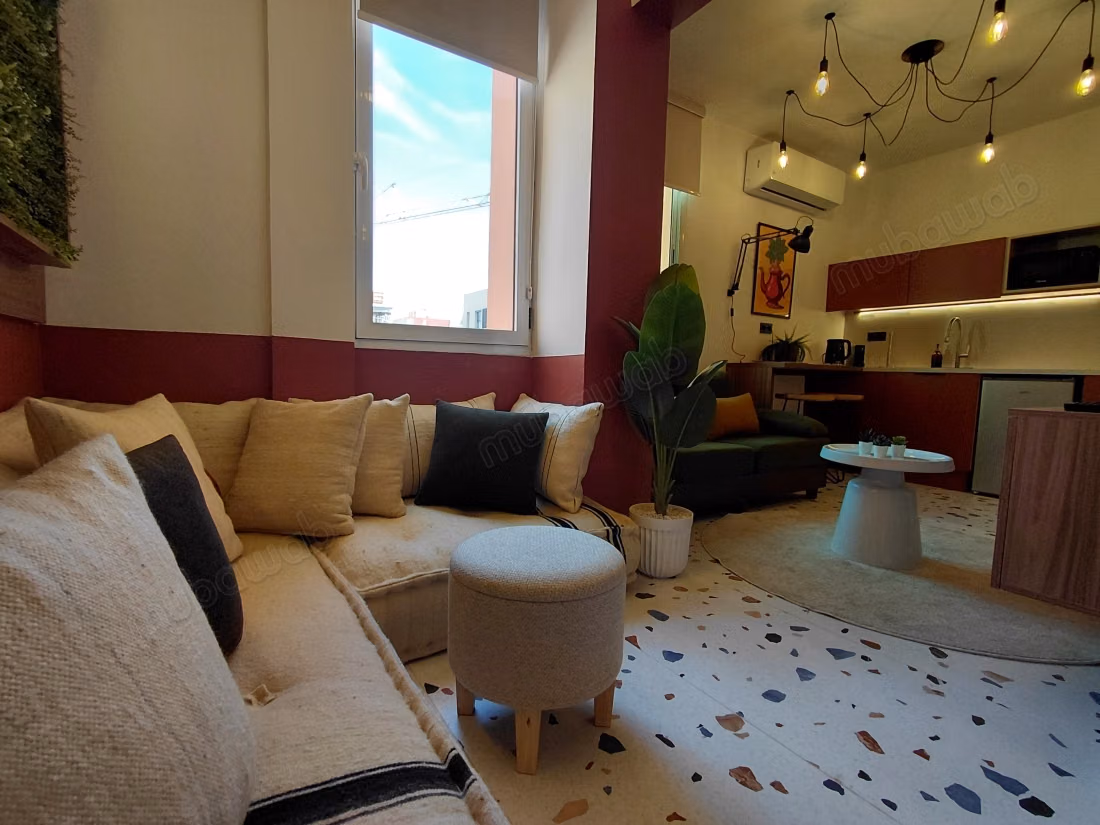 2 studios à l'européene, rénovés et meublés à vendre extension gueliz Marrakech