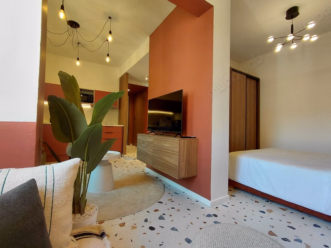 2 studios à l'européene, rénovés et meublés à vendre extension gueliz Marrakech