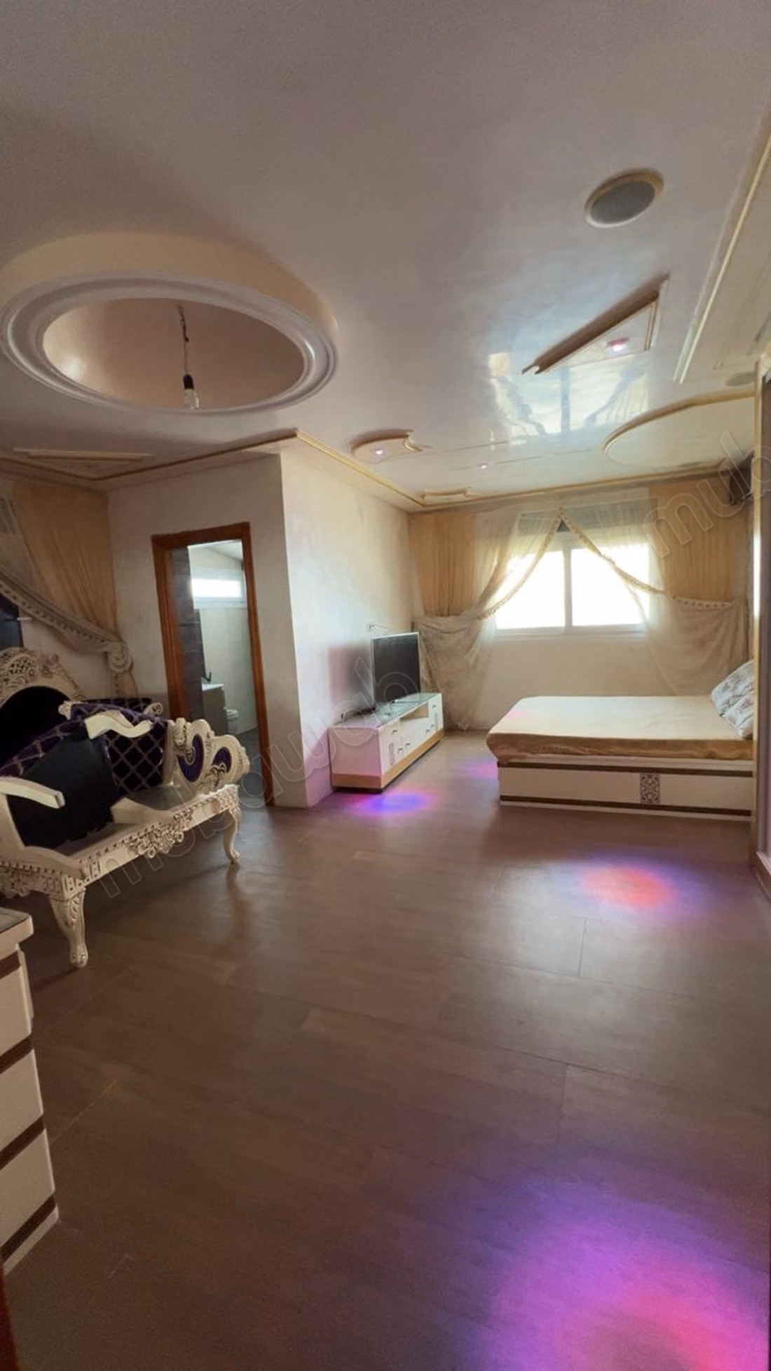 Luxury villa for sale in Mdiq. 5 excellent rooms. Furnished