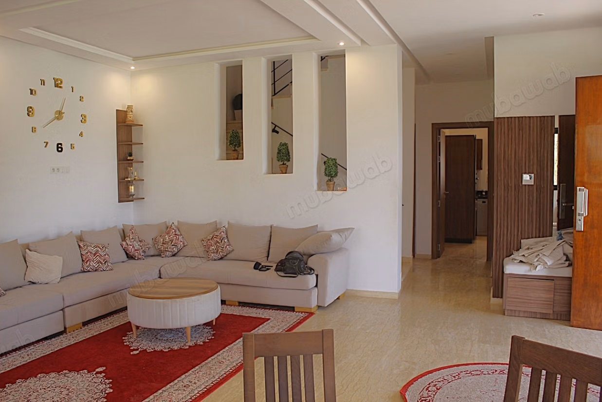 Belle villa a Louer dans un petit domaine