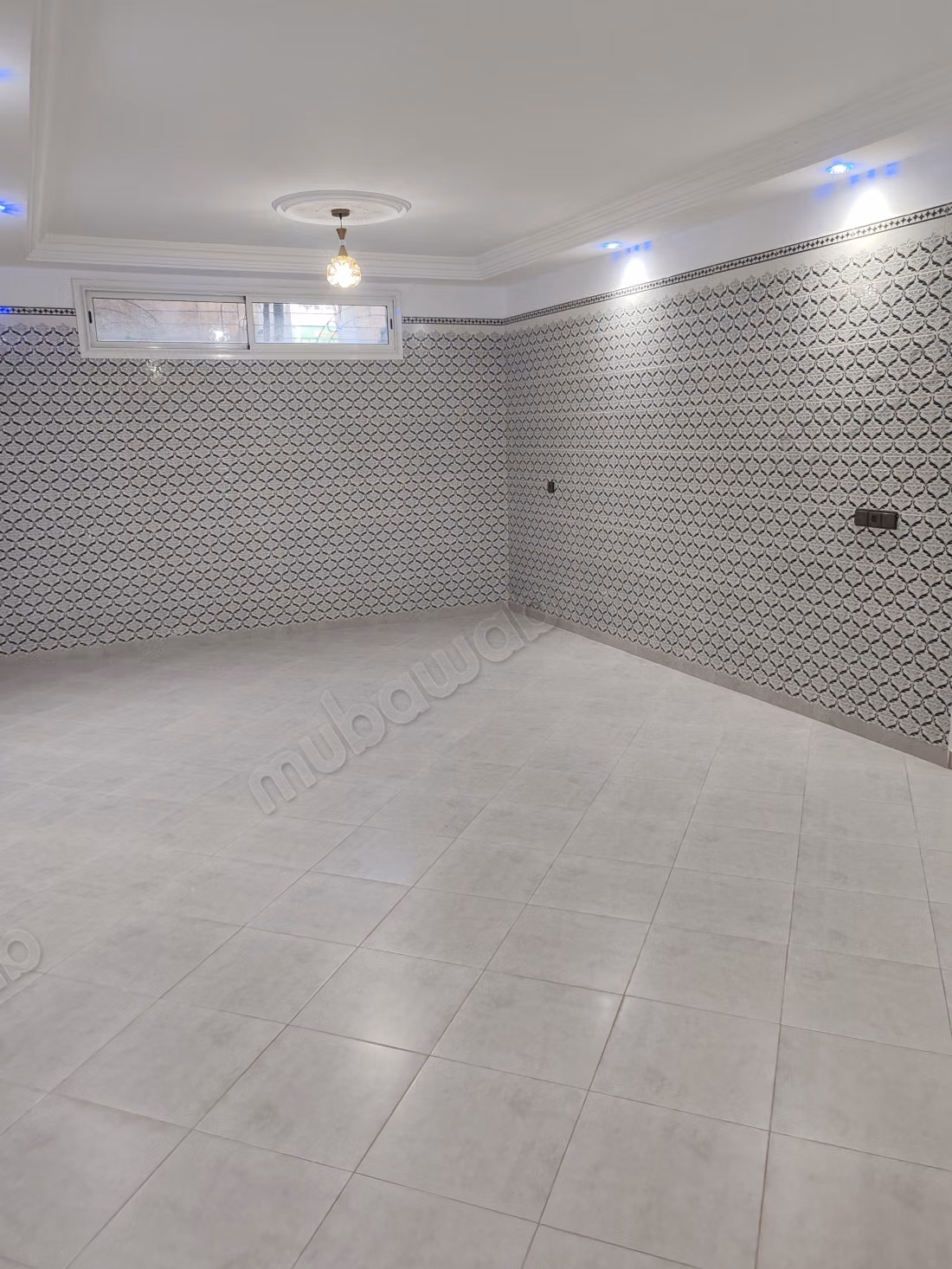 Beautiful villa on Fes Road opposite Salah al-Din