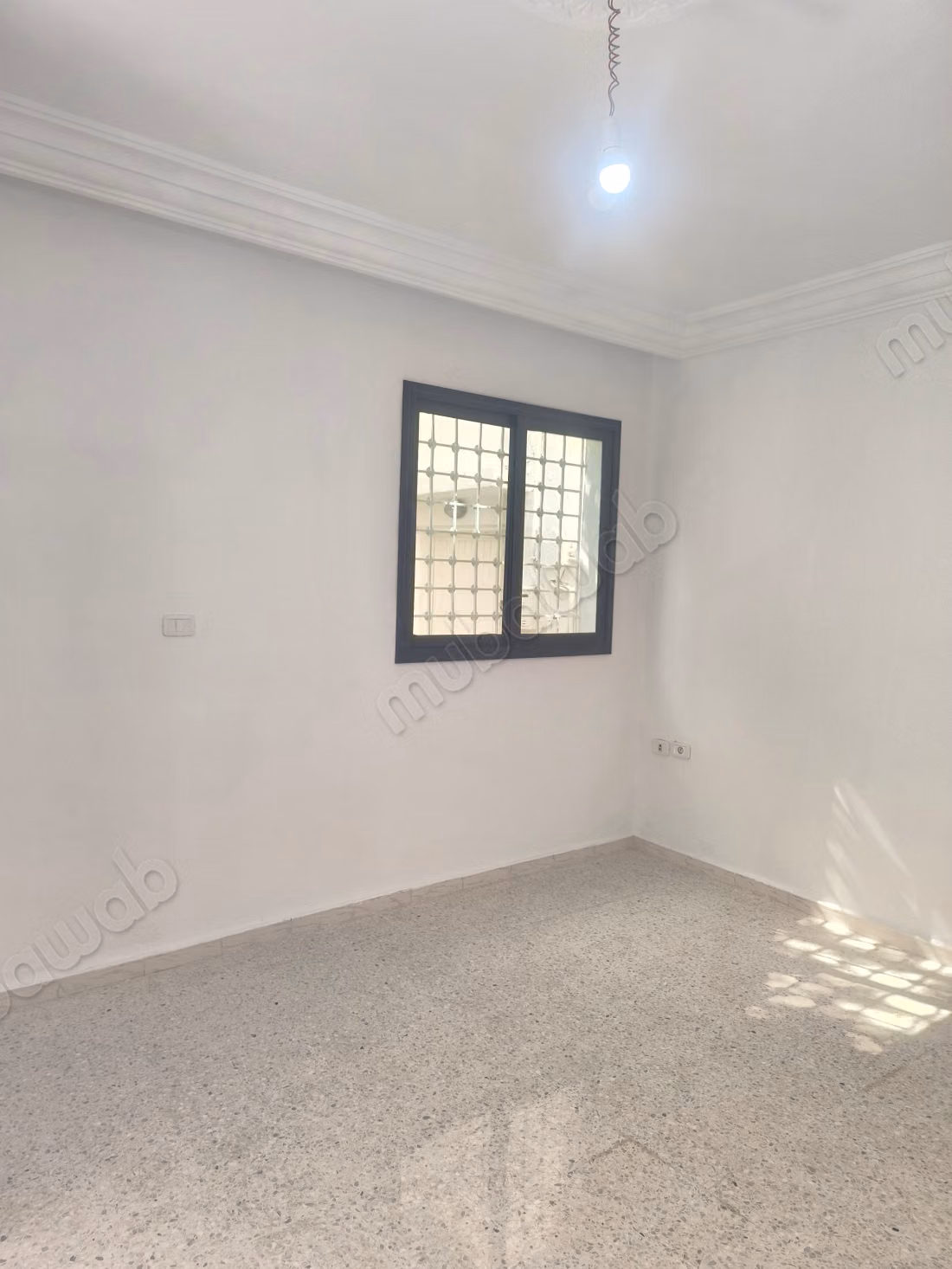 Beautiful apartment for rent in La Marsa Ville. 2 beautiful bedrooms. Satellite dish