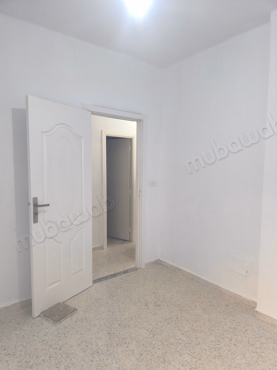 Beautiful apartment for rent in La Marsa Ville. 2 beautiful bedrooms. Satellite dish