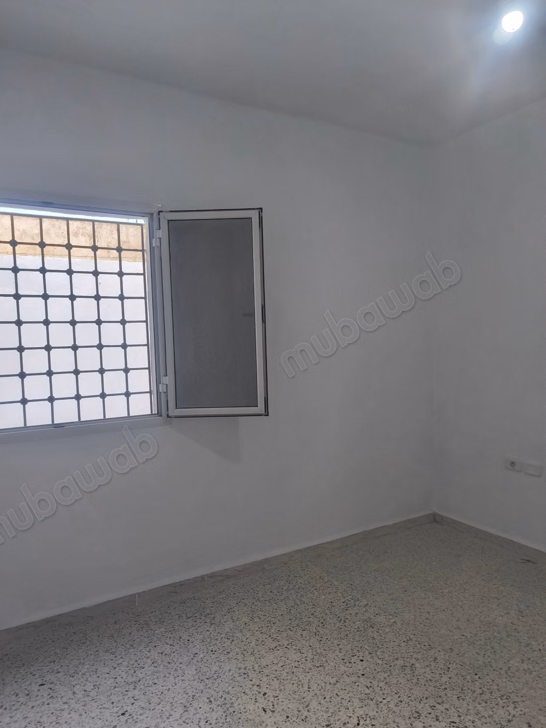 Beautiful apartment for rent in La Marsa Ville. 2 beautiful bedrooms. Satellite dish
