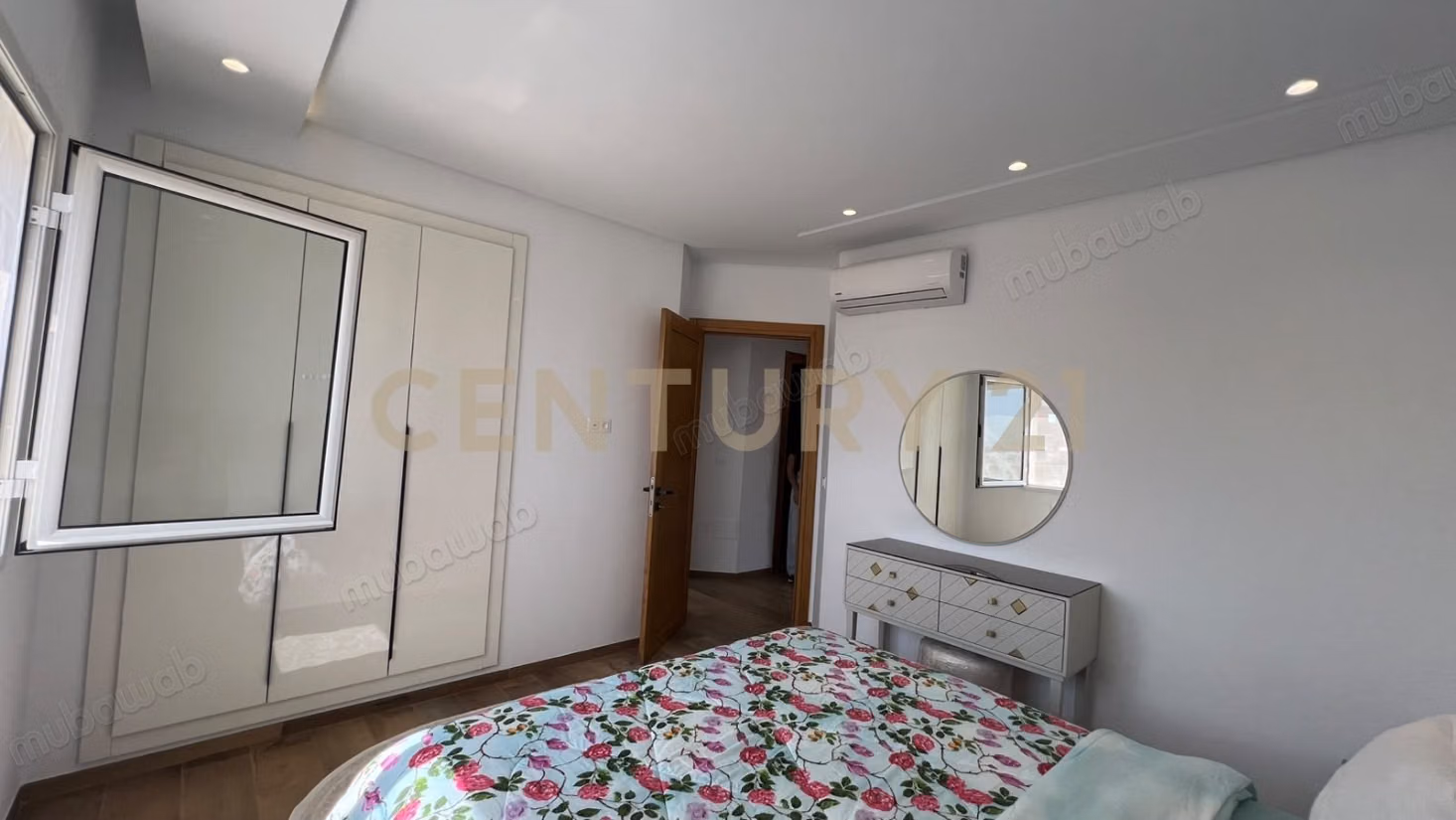 À louer s2 meublé avec terrasse et vue mer afh2