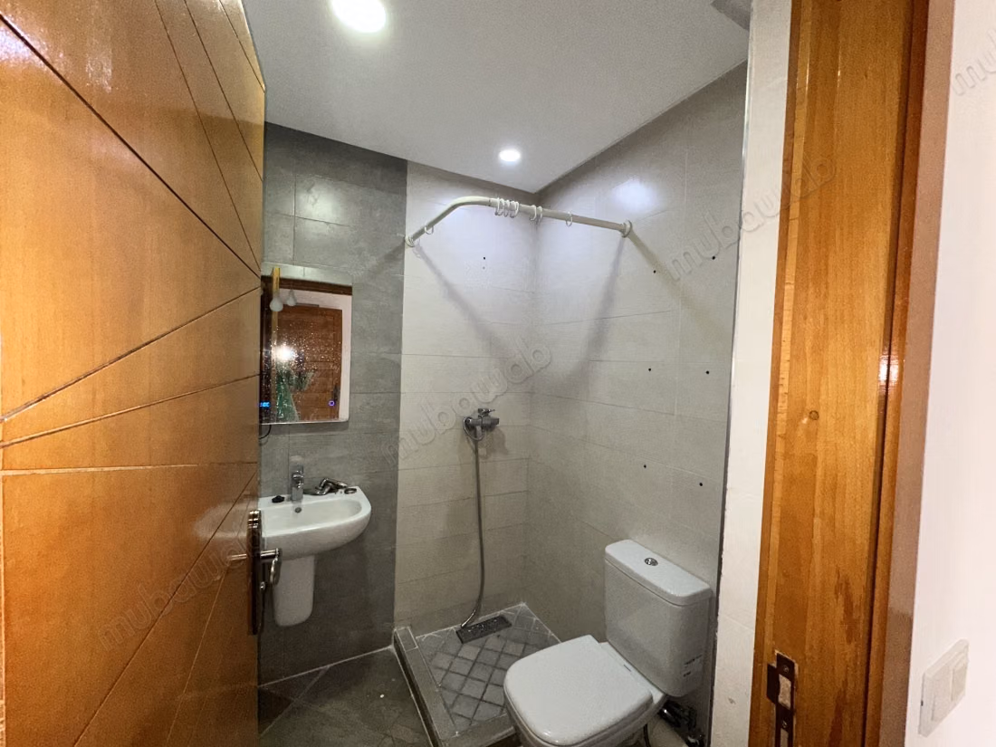Vendita di un Superbo Appartamento nel Quartiere Izdihar
