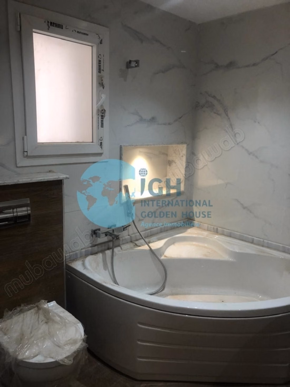 A louer appartement S3 luxueux à sahloul4