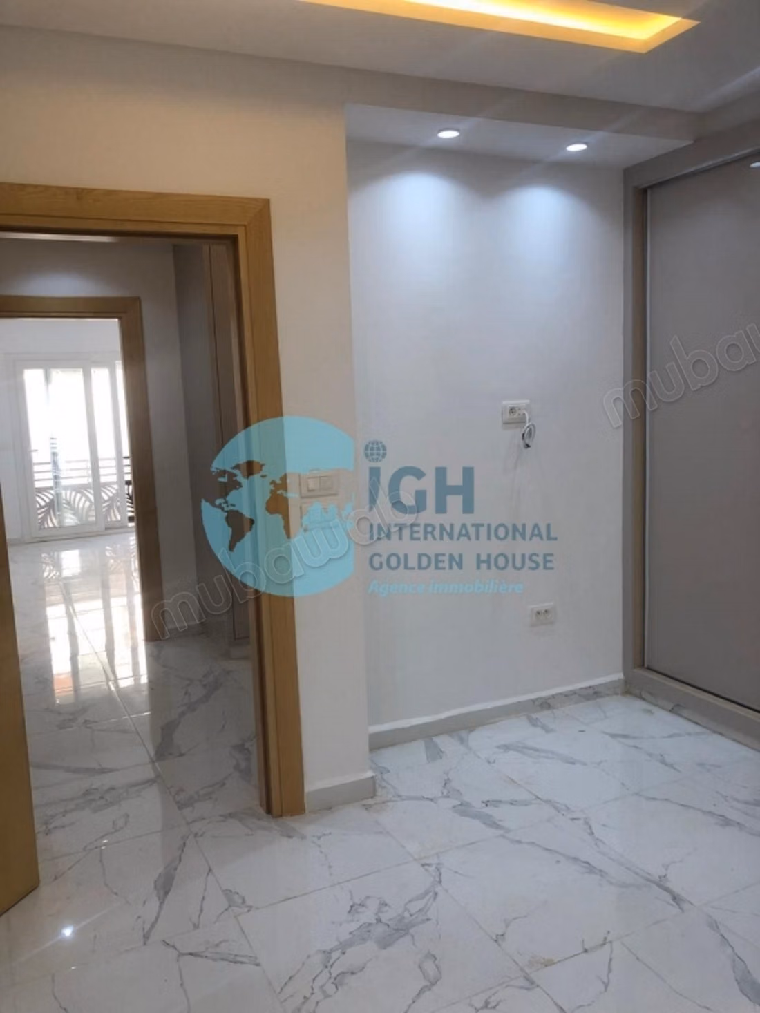 A louer appartement S3 luxueux à sahloul4