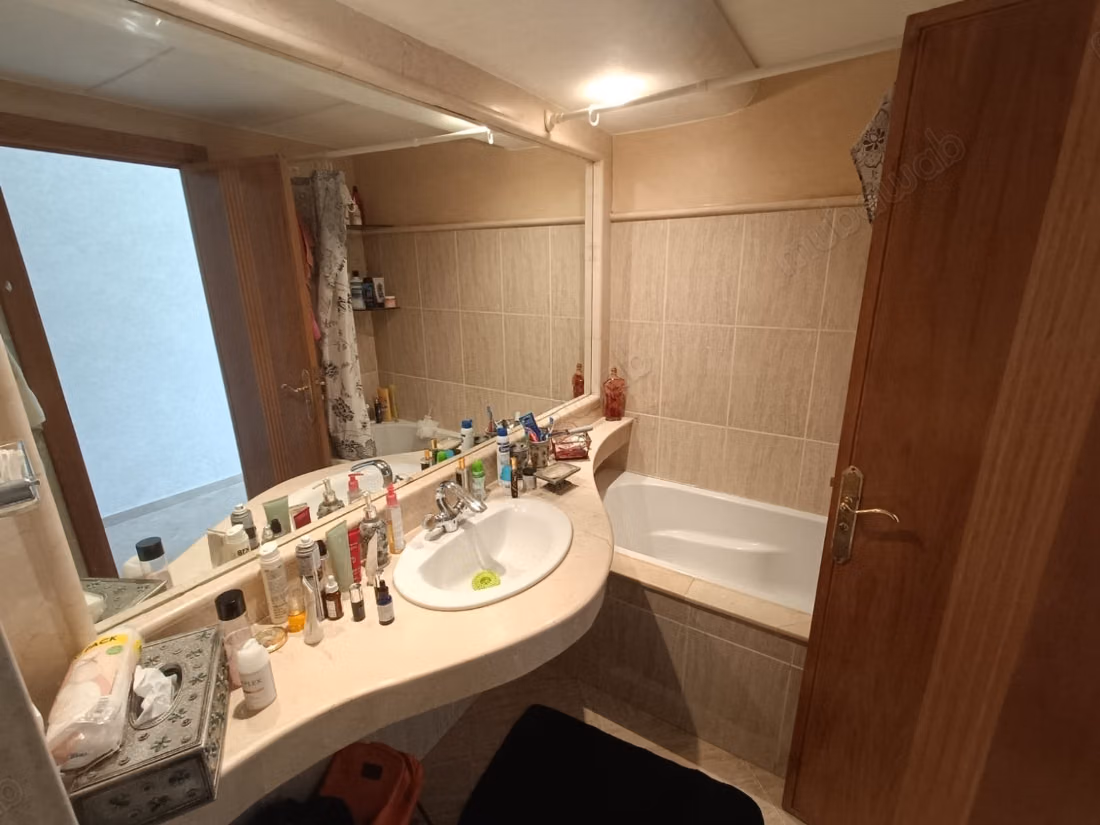 Very nice apartment for rent in Oasis. 3 comfortable rooms. Well furnished