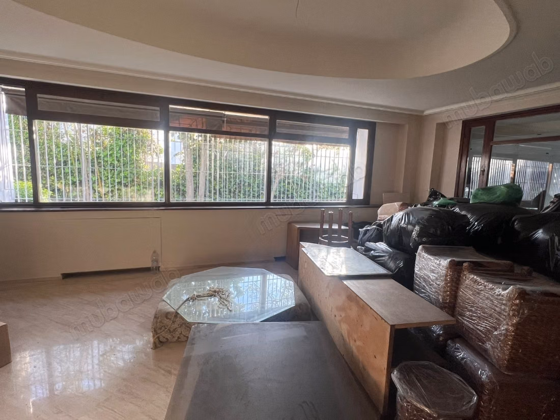 In vendita villa con vista mare ad Anfa Superiore