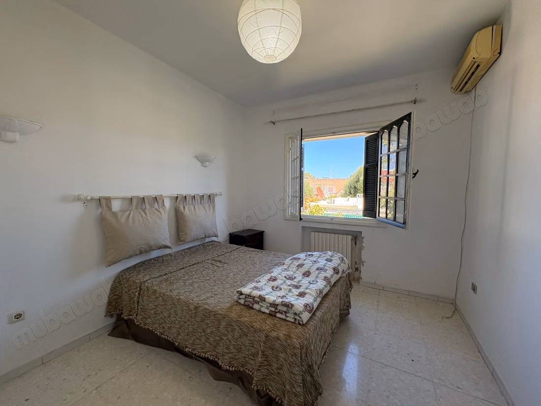 Appartement en location à La Marsa. 2 chambres spacieuses. Meublé