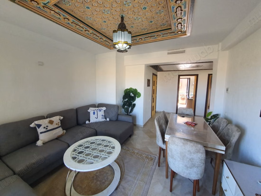 Apartamento Amueblado en Alquiler