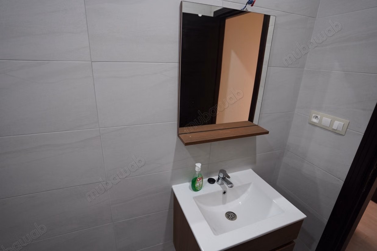 Apartment for sale in Martil with 3 rooms and an area of 100 square meters
