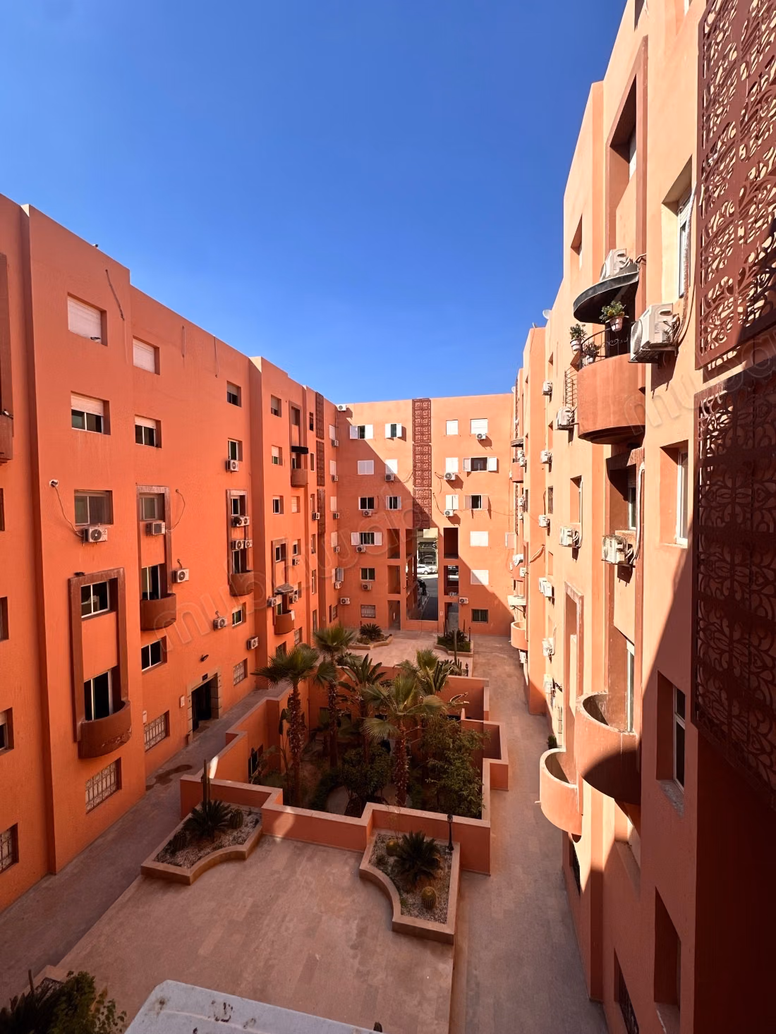 Opportunity 2 Bedrooms Gueliz
