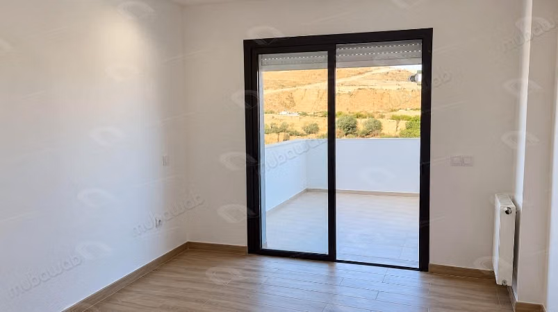 A louer un appartement s1 a cité ennaser 2