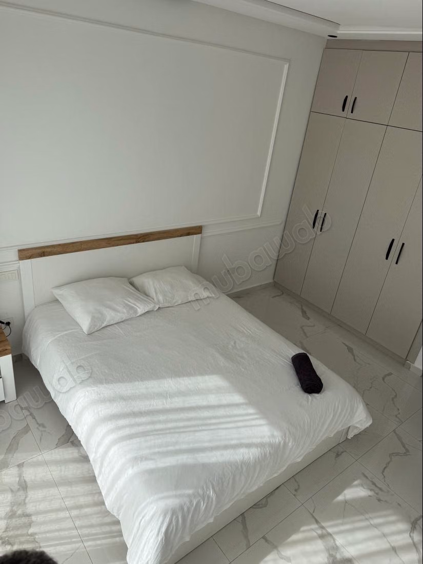 Location d'un appartement à Haut Founty. 2 chambres agréables. Bien meublé