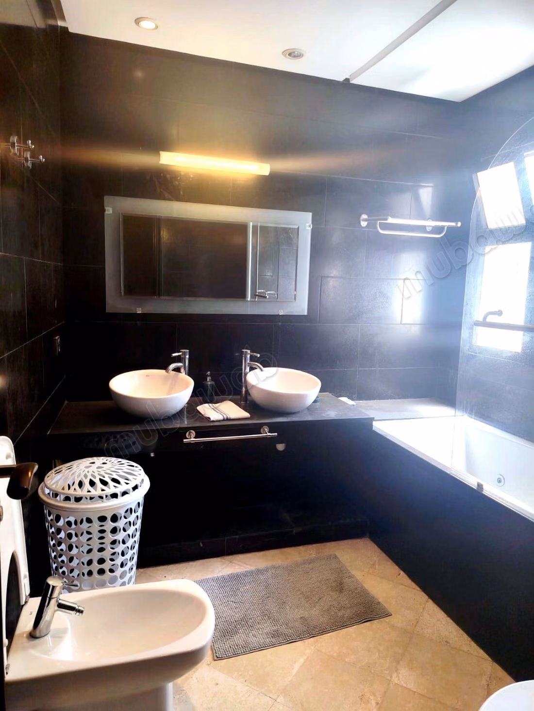 Appartement 3 chambres sans vis a vis