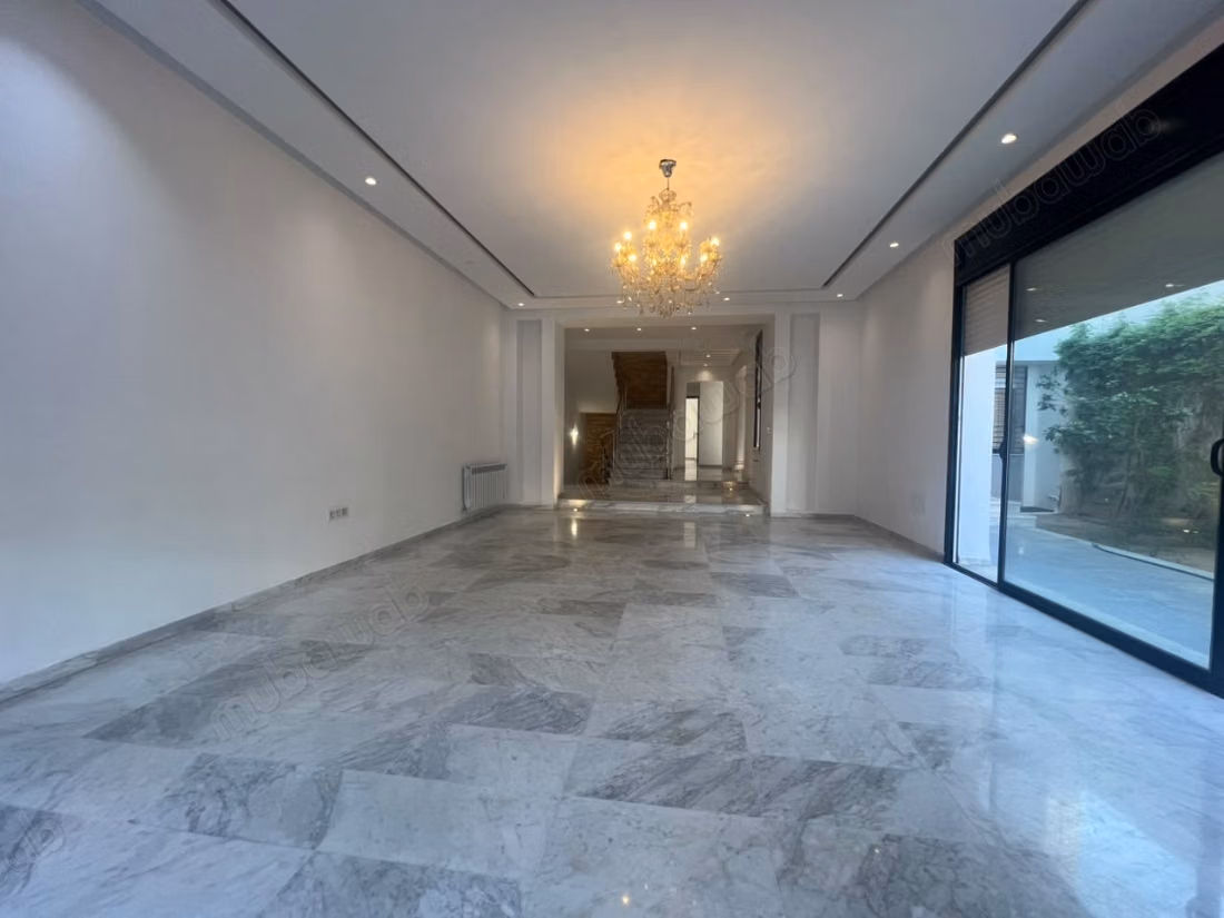 Triplex Villa S7 Ain Zaghouan South