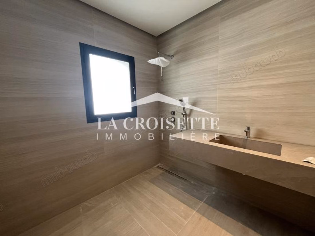 Villa S3 con giardino e piscina a Gammarth
