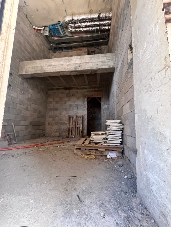 Magnifique local commercial de 30 m2 sur palmier
