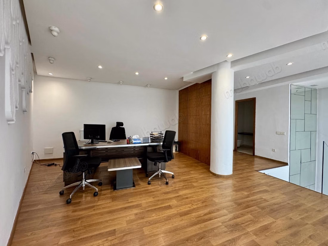 Bellissimo locale commerciale di 105 m² in affitto