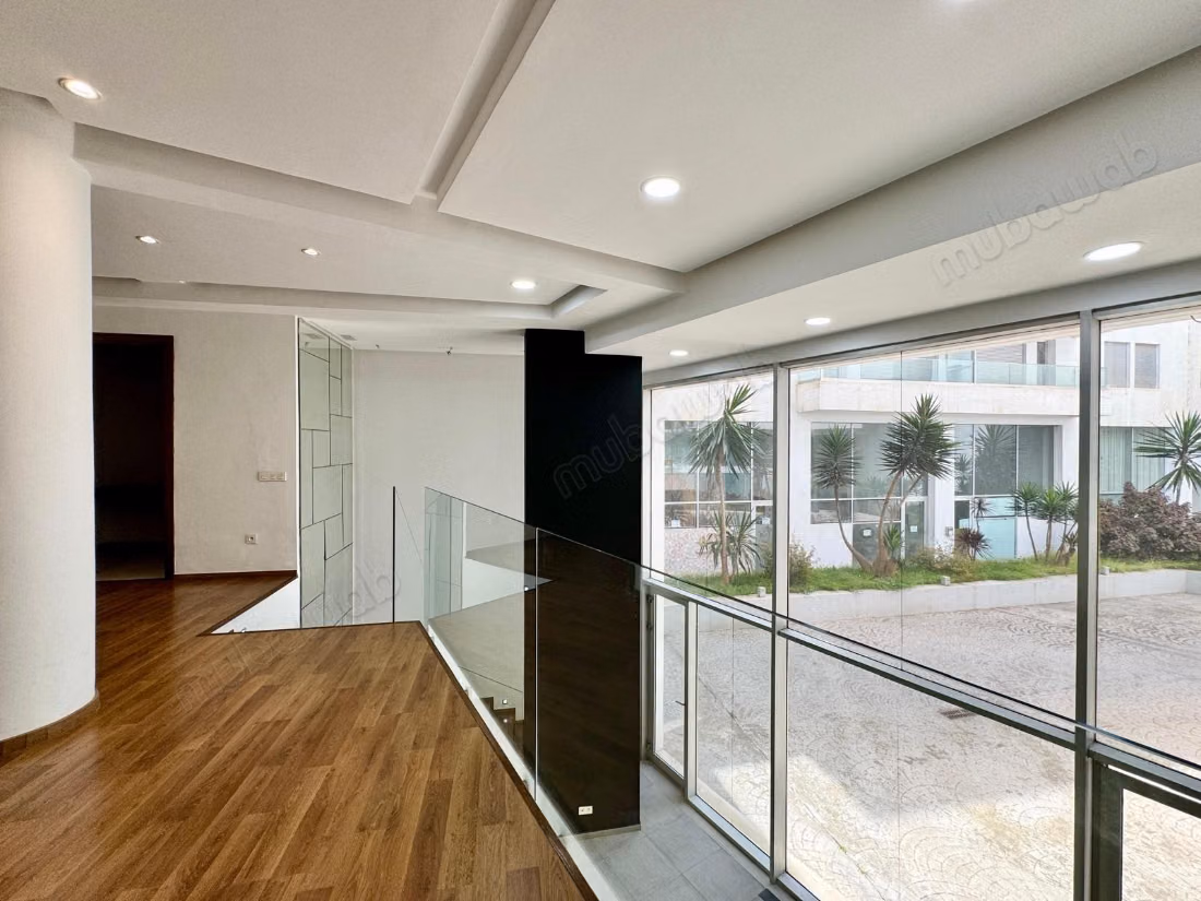 Bellissimo locale commerciale di 105 m² in affitto