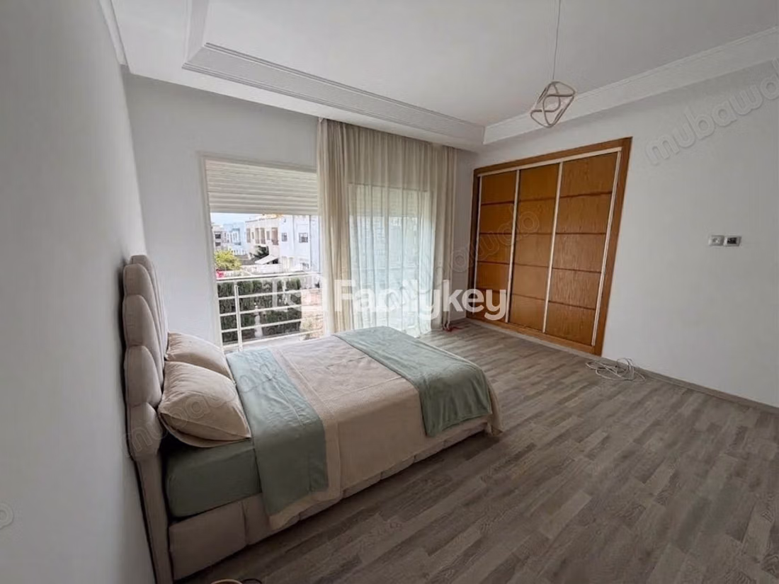 Villa de 250 m² à Dar Bouazza