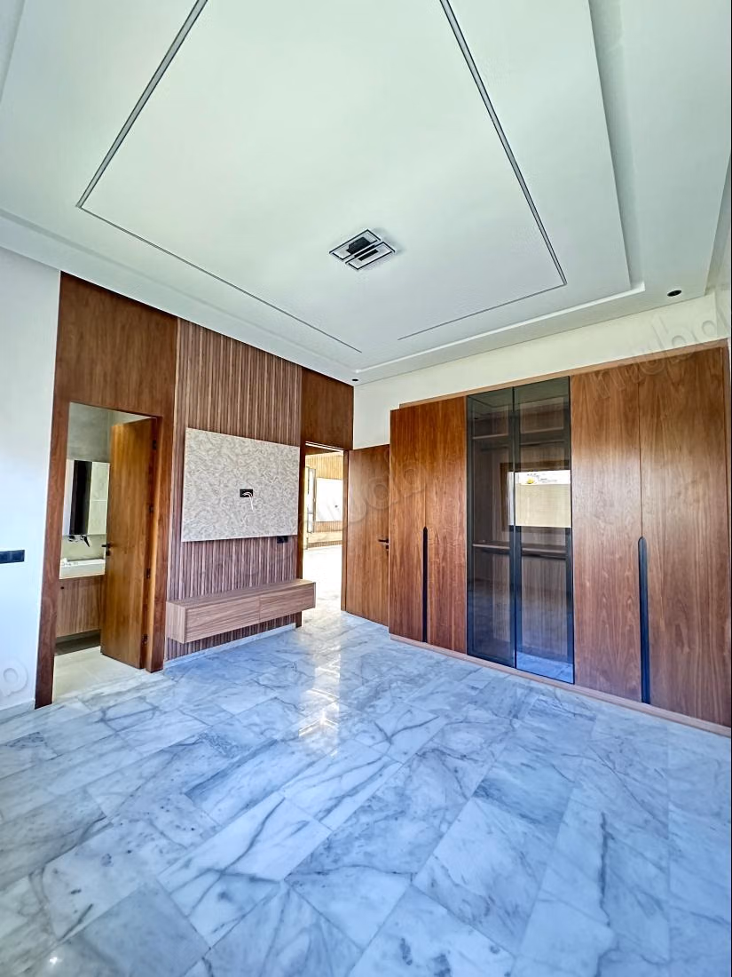Beautiful modern villa for sale in Targa