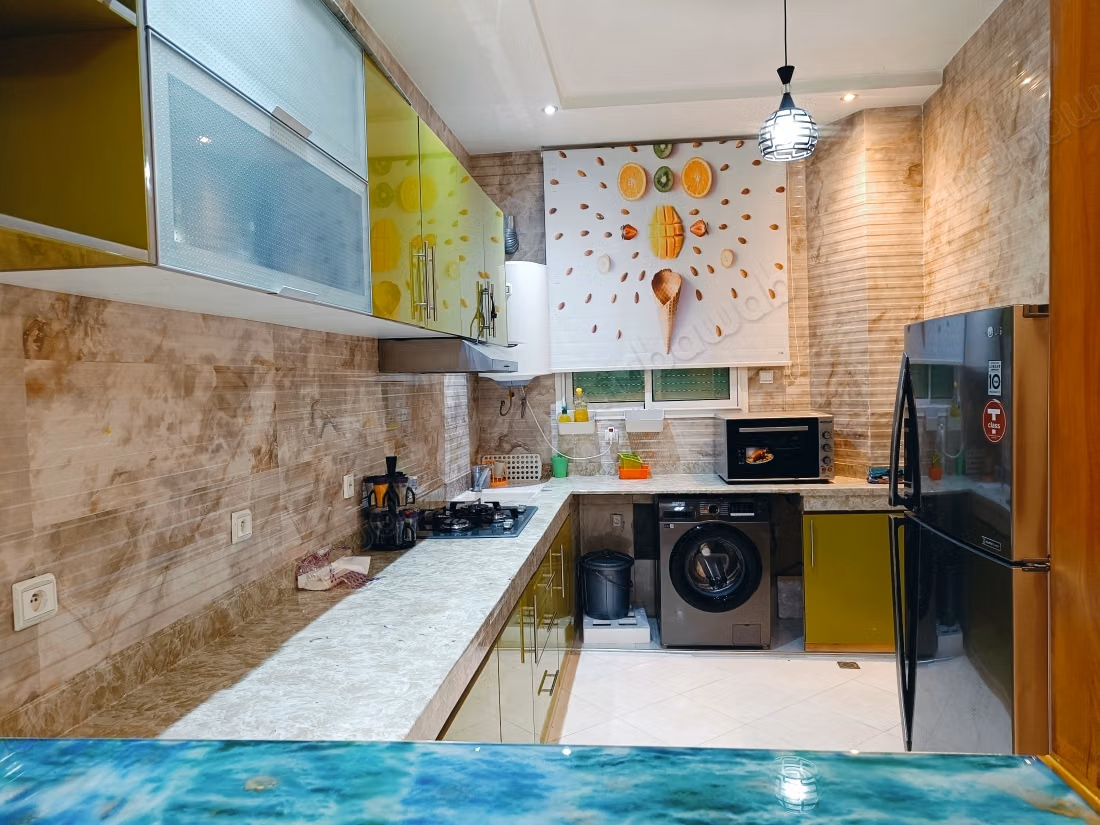 Appartement à louer à Hamria. 
Meublé