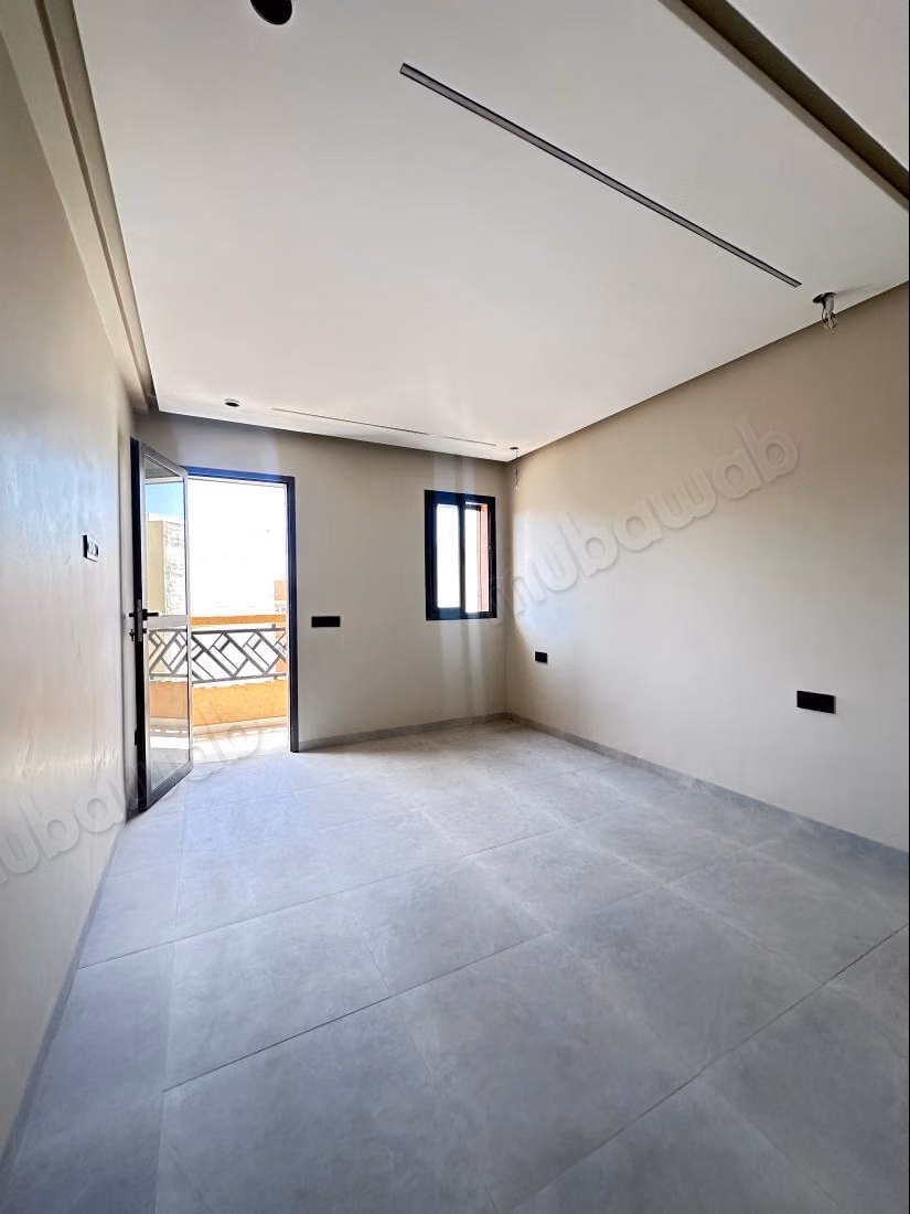 Apartment for sale with elevator M'hamid