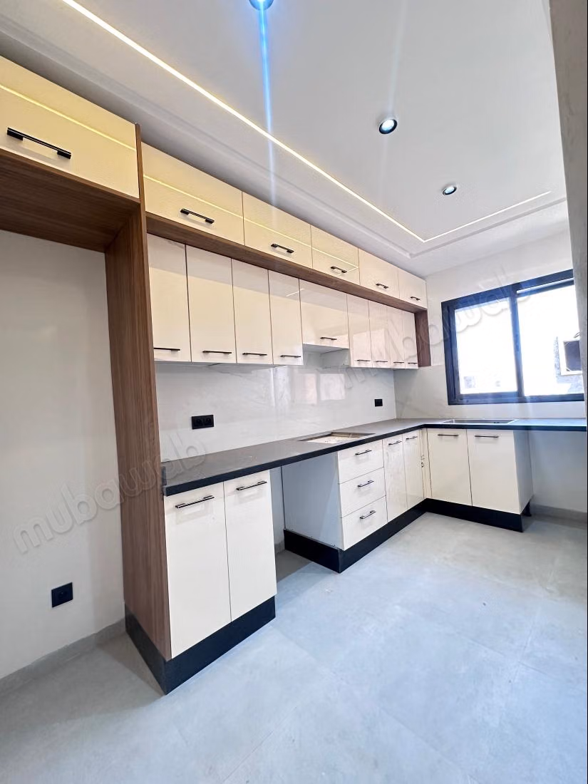 Apartment for sale with elevator M'hamid