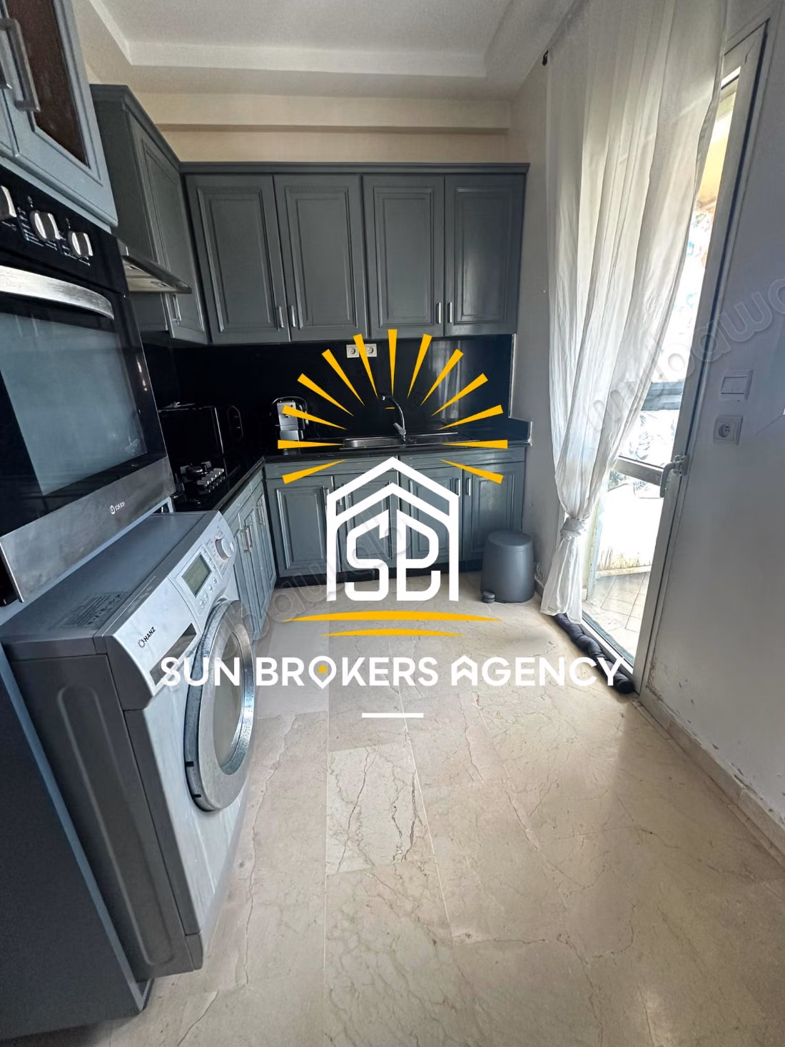 Three beautiful 2 bedroom top floor Burgundy