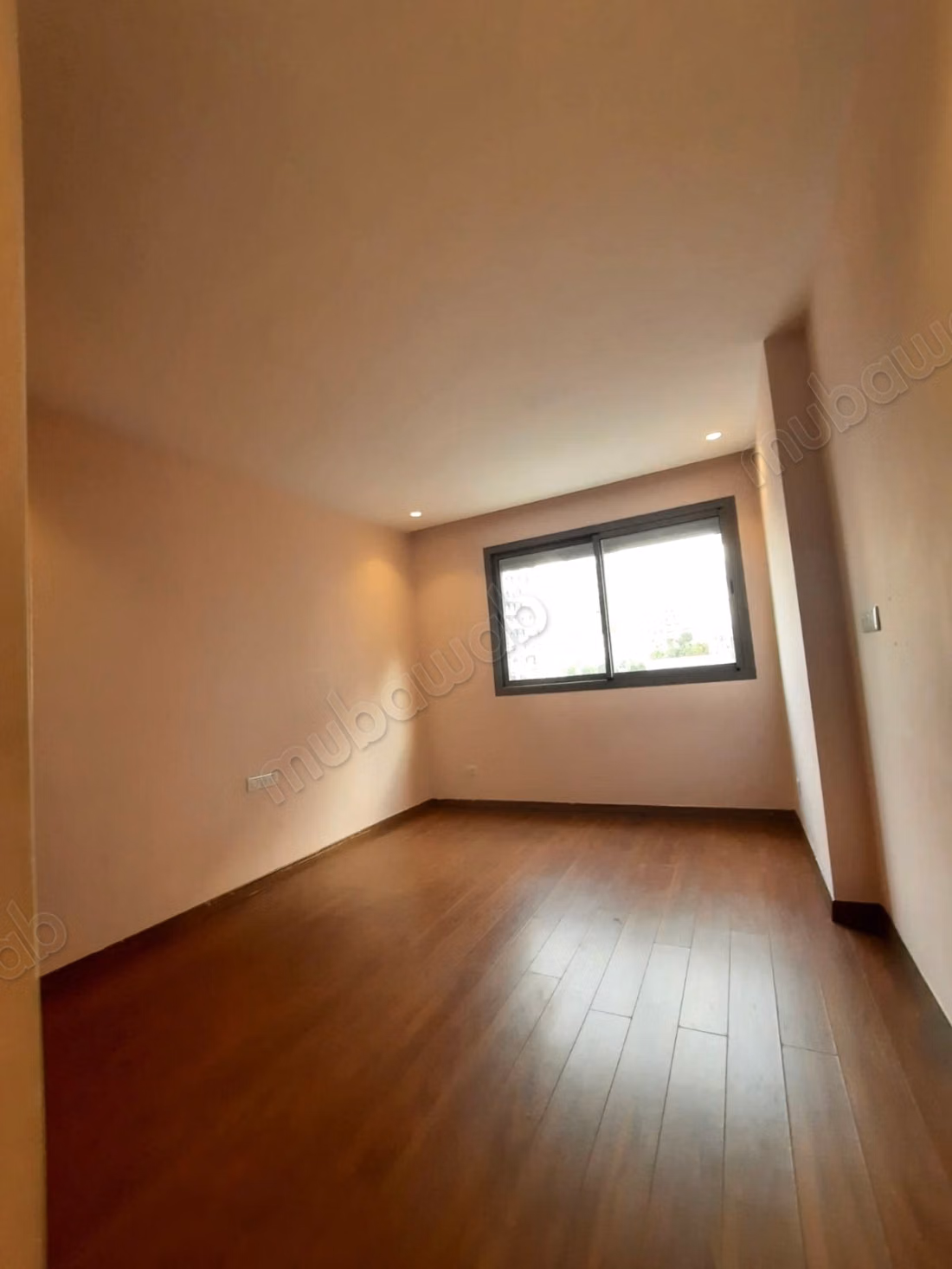 Appartement vide CFC