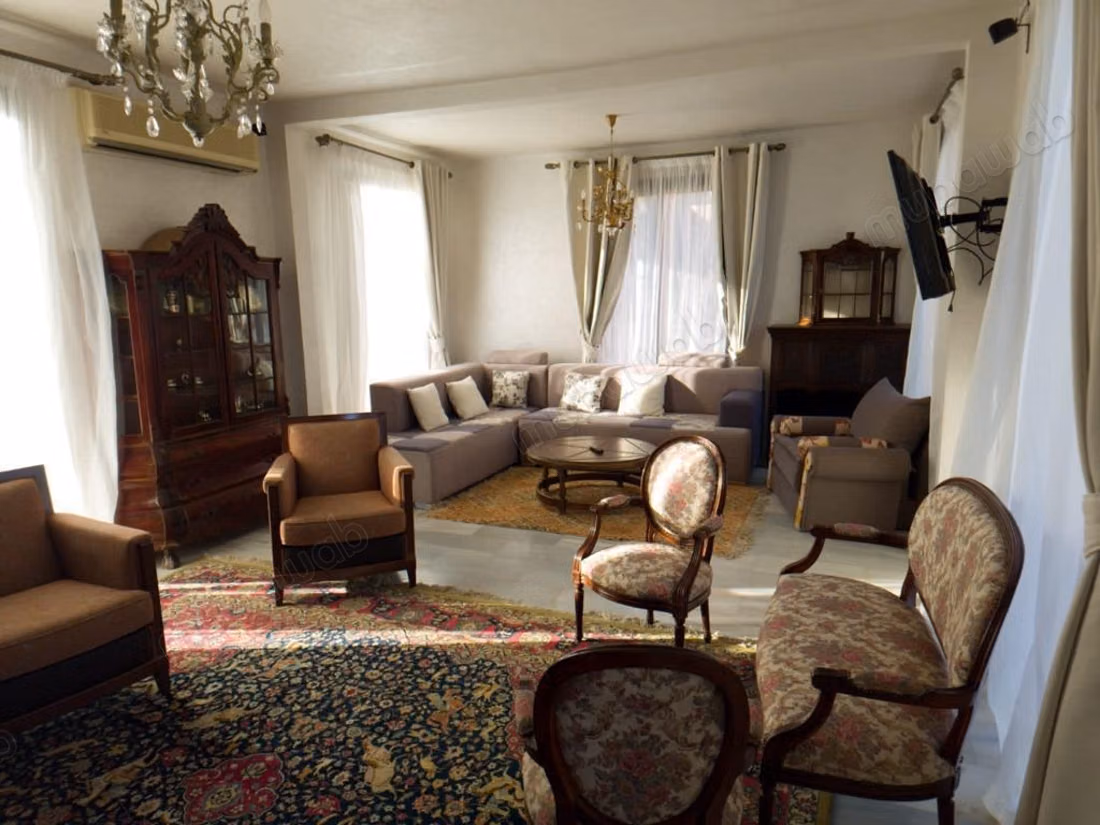 Sell apartment on Route de Fez. 2 comfortable rooms
