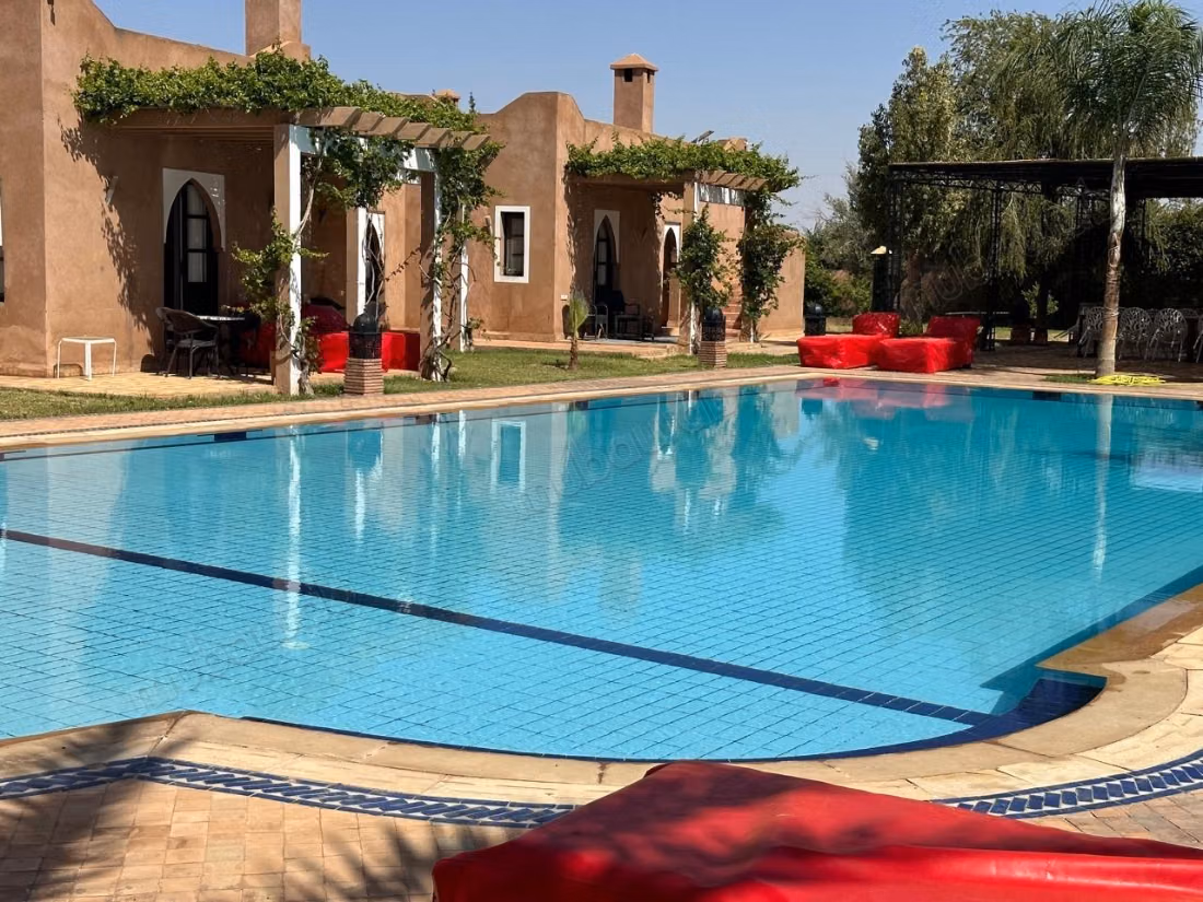 Sell apartment on Route de Fez. 2 comfortable rooms