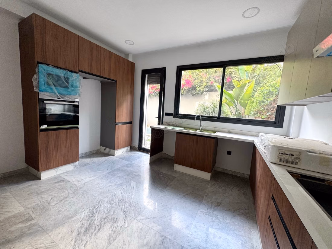 Duplex con piscina in vendita Oasis Casablanca