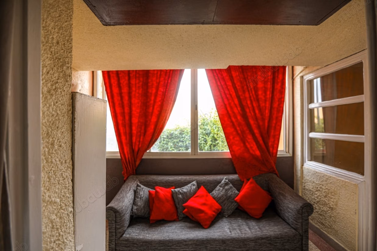 Corner villa with great potential in Amerchich