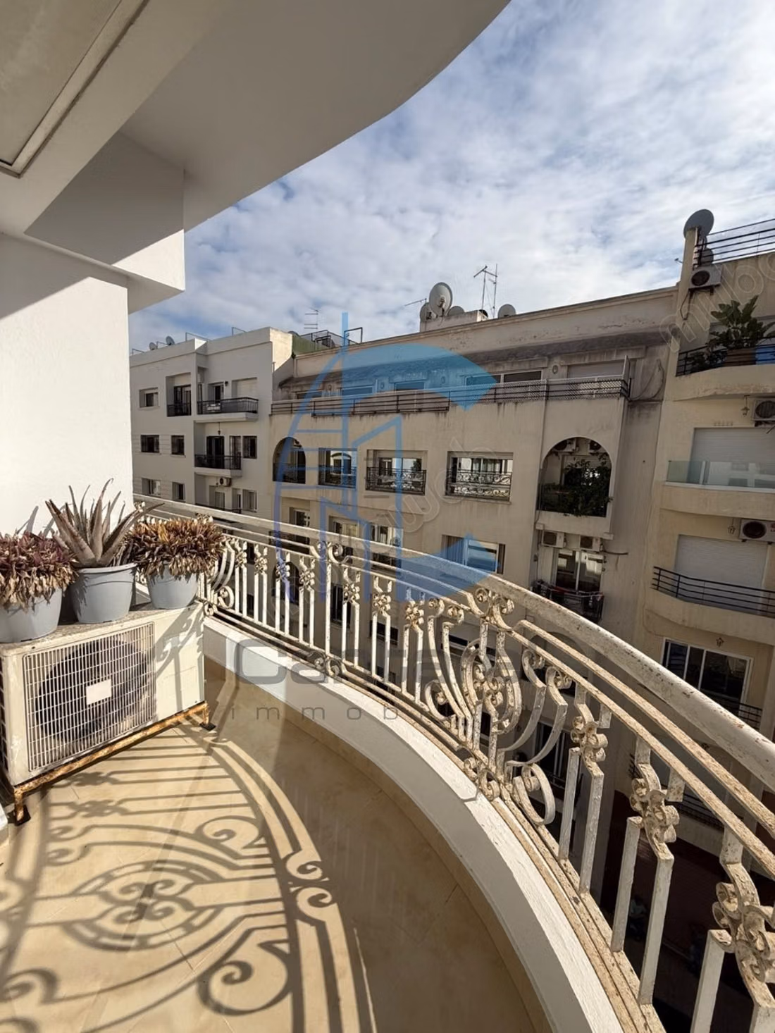 À louer appartement meublè de 162m² à racine