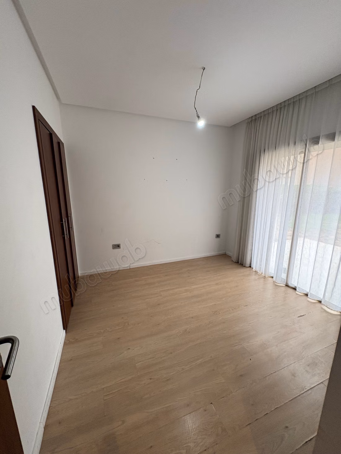 For rent - Prestigia, garden level