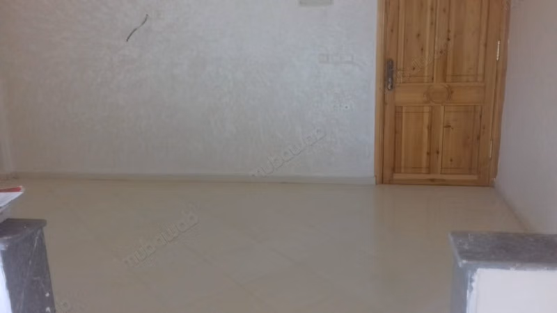 Room in an apartment for girls only