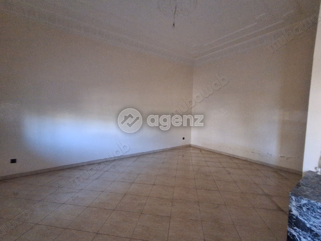 Villa in vendita 300 m², 4 camere Farah Essalam Casablanca