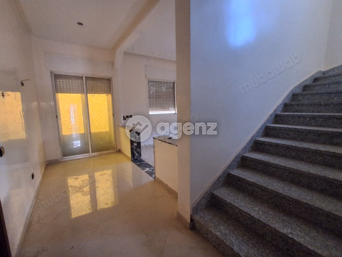Villa in vendita 300 m², 4 camere Farah Essalam Casablanca
